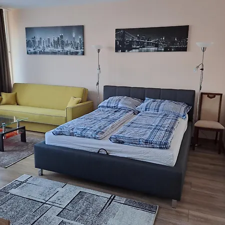 Apartment Kaptar Lakas *